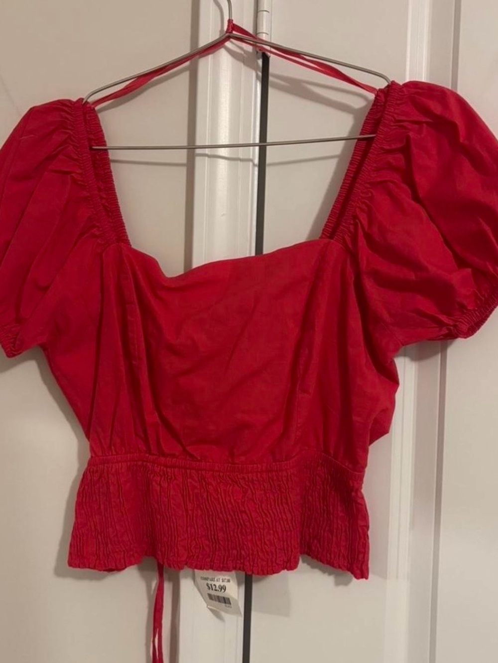 Red Puff-Sleeve Women's Top - Unbranded
